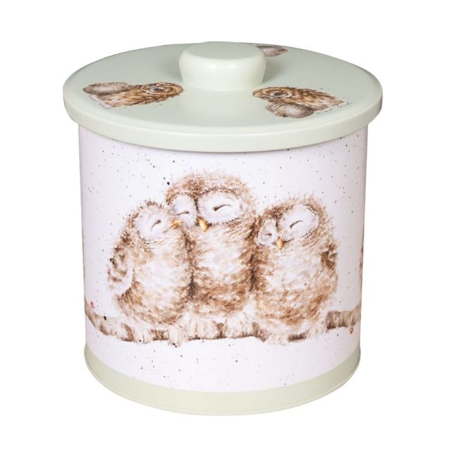 Wrendale 'The Country Set' Owl Biscuit Barrel Wrendale The Country Set Owl Biscuit Barrel with three illustrated owls on the body and lid